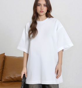 Camisetas de Lujo para Hombre, 420GSM, Lisas, de Algodón 100%, Estilo Oversize, con Efecto Desgastado y Bajo Desgastado, Ideales para Bordado - Product Image 4