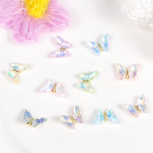 Décorations 3D en métal pour ongles, papillons irisés en strass et cristaux, accessoires de bijouterie DIY, lot en vrac - Product Image 1