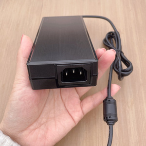 อะแดปเตอร์ AC DC 24V 5A 120W แหล่งจ่ายไฟสำหรับอุปกรณ์อุตสาหกรรม ระบบระบายความร้อนด้วยอากาศ ได้รับการรับรองความปลอดภัย - Product Image 3