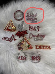 Spilla da bavero personalizzata DST Fortitude 1913 Pearl Round Crest High Shoe Pyramid Mix - Product Image 6