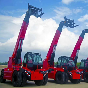 Chariot télescopique YCMG 7 tonnes 4x4 diesel, capacité 7000 kg, robuste, conforme EPA Stage V, pour utilisation portuaire et de construction - Product Image 1