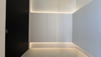 BENOVO Armoire à chaussures d'entrée de luxe moderne avec décor de porte peint à la main en placage de bois naturel d'ombre de vent rouge