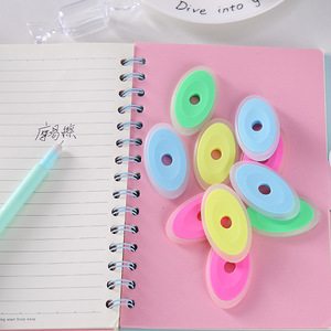 Stylo gomme effaçable Moyi, gomme ovale en silicone sensible à la chaleur pour stylos gel, élèves du primaire, couleurs mélangées aléatoirement - Product Image 1