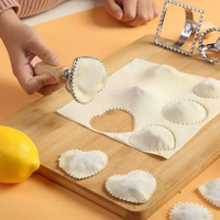 Ustensiles de Cuisine : Kit à Raviolis et Pâtes en Aluminium avec Moule, Presse et Emporte-Pièce pour la Pâtisserie