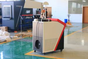 Láser de Limpieza de 1000W para Eliminar Óxido de Acero y Metal, de Alta Precisión - Product Image 4