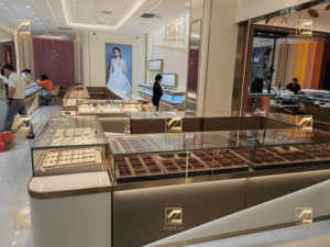 YIZHAN Vitrine de luxe en verre doré pour bijoux Modèle <span class=keywords><strong>YZ</strong></span>-2 Comptoir de magasin de détail Meubles design pour vitrine de magasin de bijoux - Product Image 6