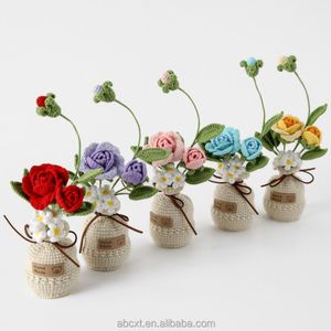 Flores Artificiales Hechas a Mano, Rosas de Ganchillo con Hilo Tejido en Maceta para Decoración de Hotel, Elegantes - Product Image 1