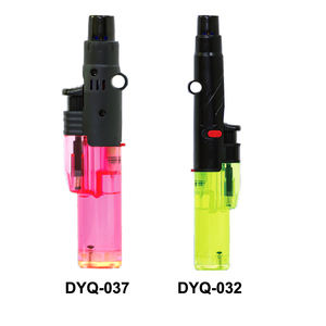 Vente en gros <span class=keywords><strong>Mini</strong></span> torche allume-cigare en plastique <span class=keywords><strong>rechargeable</strong></span> au butane avec flamme à jet réglable pour fumer des articles de cuisine - Product Image 1