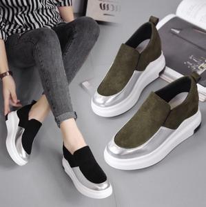 Sneakers da donna nuove <span class=keywords><strong>scarpe</strong></span> Casual <span class=keywords><strong>con</strong></span> <span class=keywords><strong>zeppa</strong></span> da donna <span class=keywords><strong>con</strong></span> suola spessa Sneakers allacciate traspiranti <span class=keywords><strong>scarpe</strong></span> da passeggio per Sport all'aria aperta - Product Image 2