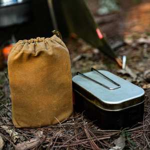 Bolsa <span class=keywords><strong>de</strong></span> almacenamiento Bushcraft <span class=keywords><strong>de</strong></span> lona encerada <span class=keywords><strong>de</strong></span> 12 onzas personalizable al por mayor para <span class=keywords><strong>supervivencia</strong></span> al aire libre y giras informales - Product Image 1