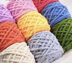 Filato ciniglia super morbido e voluminoso 100% poliestere 100g per coperte soffici fatte a mano, ideale per lavori artigianali e fai da te - Product Image 2