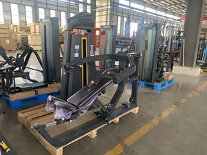 Machine de <span class=keywords><strong>musculation</strong></span> Lanbo pour l'entraînement en salle de sport, équipement sportif, machine d'<span class=keywords><strong>exercice</strong></span> multi-pressions pour les muscles des <span class=keywords><strong>épaule</strong></span>s et des bras - Product Image 2