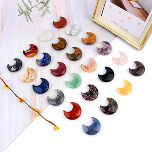 Bán Buôn Đồ Thủ Công Mỹ Nghệ Pha Lê Mặt Trăng Pha Lê - Product Image 4