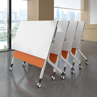 Table de conférence pliante en mélamine avec chaises, design modulable à double siège et pieds métalliques, idéale pour la formation et le bureau