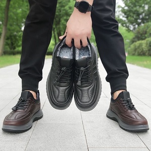 Chaussures décontractées pour hommes à semelle épaisse et légère, résistantes à l'usure et antidérapantes, pour l'automne et l'hiver - Product Image 1