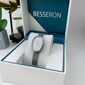 Montre à quartz pour femme personnalisable, bracelet en acier inoxydable 23 mm, petit cadran ovale analogique, étanche 3 ATM, lumineuse - Product Image 5