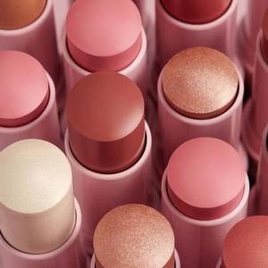 Fard à joues liquide scintillant sans cruauté aux animaux personnalisé Fard à joues liquide végétalien Maquillage de haute qualité de marque privée - Product Image 4