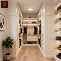 Système de dressing ouvert de luxe moderne en bois de style Shaker pour vêtements, chaussures et meubles de chambre