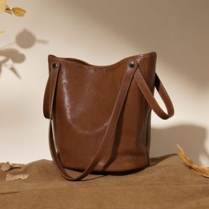 Top Layer Cowhide Handbag for <b>Carrying</b> Water Women's 2026 New Model Simple Handbag with Shoulder <b>Strap</b> and Crossbody Design - Product Image 2