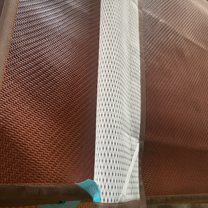 Estera de dormir de listón de bambú natural portátil y enrollable para viajes - Product Image 1