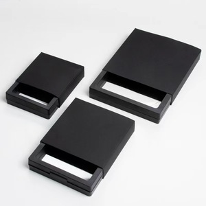 Boîte de présentation flottante carrée 3D avec film PE transparent, étui de suspension anti-poussière <span class=keywords><strong>pour</strong></span> épingles en émail, lunettes et collection de pierres précieuses - Product Image 5