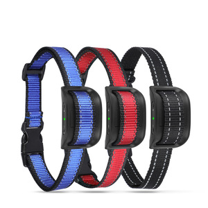 Collier anti-aboiement électrique Petmartop avec vibration pour l'entraînement des chiens, couleurs bleu, noir, rouge, en matériau ABS - Product Image 2