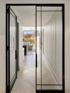 Portes battantes à <span class=keywords><strong>double</strong></span> vitrage de conception française moderne pour bureau, chambre, salon, salle de bain, villa, hôtel et intérieur de magasin - Product Image 5