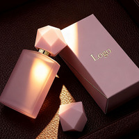 Flacon de parfum vide de 50 ml, design personnalisé d'usine OEM, flacon carré en verre rose luxueux et unique, vaporisateur à pompe, sérum pour le soin de la peau UJUN