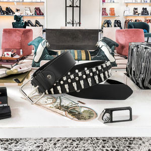 Ceinture en cuir PU durable pour femmes avec boucle en alliage et rivets décoratifs pour jeans et pantalons haut de gamme - Product Image 3