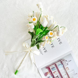 Ramo de Flores Tejidas a Mano, Ramo de Lirios del Valle, Rosas y Girasoles, Regalo, Decoración de Bodas, Ramo de Flores de Ganchillo - Product Image 6