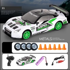 Meilleure voiture télécommandée à grande vitesse avec LED et accessoires Pneus à la dérive Pneus Voiture R/C remplaçable - Product Image 2