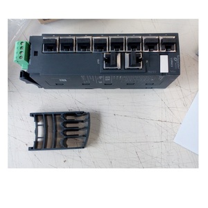 Bloc Hub Modbus 10 permettant la connexion de plusieurs appareils, répartiteur RJ45 TeSys Ultra Range - Product Image 1