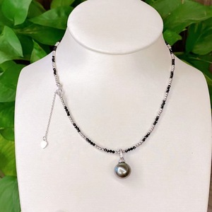 Collier en perles naturelles en forme de Y de créateur, 60 cm, chaîne de pull multi-portée avec boîte cadeau sensorielle de luxe haut de gamme - Product Image 1