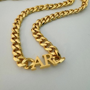 Cá Nhân Thép Không Gỉ 8Mm Cuba Chuỗi Vàng Mạ Tên Vòng Cổ Cho Phụ Nữ Và Nam Giới Tùy Chỉnh Đồ Trang Sức Cho Quà Tặng - Product Image 4