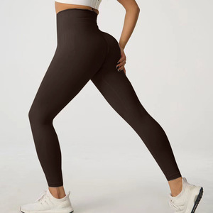 Ropa deportiva de gimnasio de secado rápido para hombre, niño, mujer y niña, con mangas largas, para invierno, personalizada, y pantalones anchos. - Product Image 3