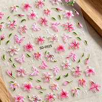 Rosa 5D Geprägte Lilien-Blumen-Schmetterling Nagelaufkleber Selbstklebende Blumen-Blatt-Nagelsticker Blumen-Nageldekorationen für Maniküre