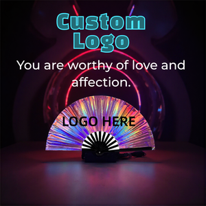 Abanico de Mano Personalizado de PVC, Plástico, Hecho a Mano, para Festivales de Música, Iridiscente, Brillante, con Logotipo Personalizado, Tamaño Personalizado, Recuerdo Artístico - Product Image 1