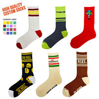 Fabricant de chaussettes en coton personnalisées pour hommes Dcy Fashion, chaussettes unisexes à logo personnalisé, chaussettes de sport personnalisées de haute qualité