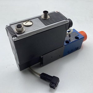 Válvula Piloto Proporcional R901318756 VT-DFPN-A-2X/G24K0/0R0V/V, Control Digital de 350 bar para Bombas Variables SY(H)DFEn - Product Image 2