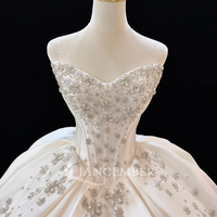 Robes de mariée traditionnelles Jancember JFH162 en satin orné de perles