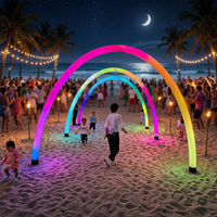Lampadaire d'extérieur contemporain en forme d'arche lumineuse, carré, pour aménagement paysager de plage, lumière d'ambiance blanc chaud, commande par interrupteur, en plastique
