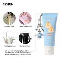 Tube de crème pour les mains portable personnalisé EZHEN avec trou de suspension, en plastique recyclable, compatible avec des bouchons spéciaux
