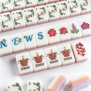 Juego de Mahjong Americano de Lujo Personalizado en Rosa Claro, 160 Piezas, Fichas de Acrílico Cristalino de Cuatro Capas, Plegable, Moderno, para Viajes y Familia - Product Image 4