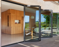 Cloison pliante en verre trempé anti-pincement robuste pour magasins, vérandas, balcons, villas, cours, hôpitaux, résistante au vent