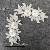 Mikemaycall – Lot de 2 appliques brodées florales 3D en dentelle avec perles et sequins, en polyester antique, pour robe de mariée