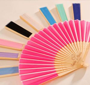 Éventail pliant portable en bambou chinois, couleur blanche personnalisée, avec nom et date, cadeau de mariage, peinture sur soie - Product Image 6