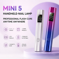 Lampe à ongles mini format, directement de l'usine, avec 3 perles LED UV, puissance 6W et emballage personnalisé pour les distributeurs