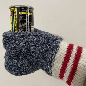 En gros, Mitaines de bière jacquard tricotées en acrylique, chaudes pour le froid - Product Image 6