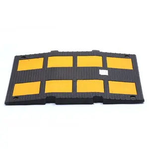 DINGTIAN Portable Traffic Driveway Road Rubber Speed Bump For Sale