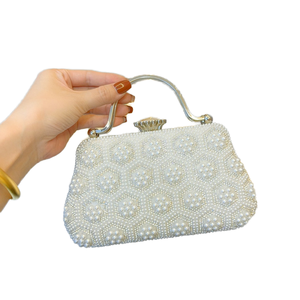 Bolso de Mano Pequeño de Poliéster Impermeable con Perlas Retro para Mujer, Nuevo Bolso Bandolera Moderno y Versátil para Bodas y Eventos Nocturnos - Product Image 1